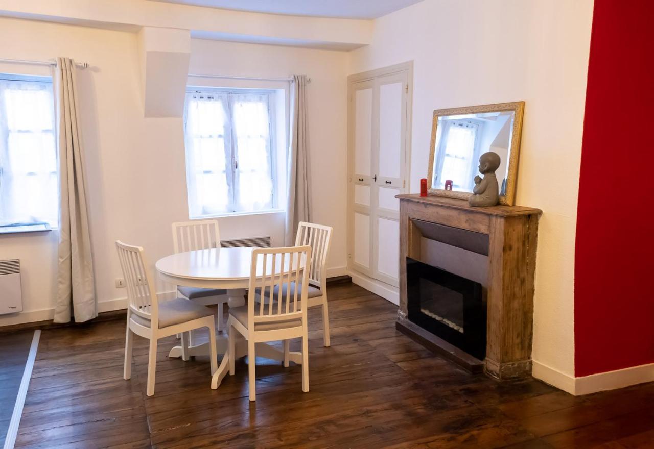 Appartement Saint-Sauveur ディナン エクステリア 写真